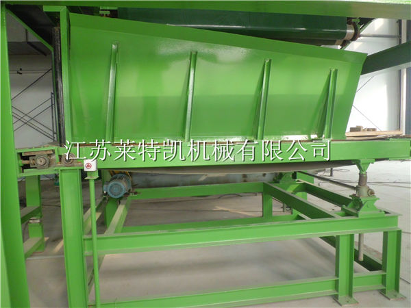 成型皮帶機.jpg 成型皮帶機.jpg